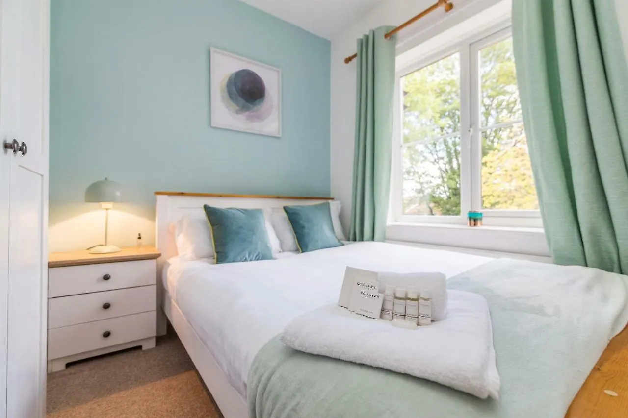 De Luxe Short Stays-Mapperley House Nottingham Apartment