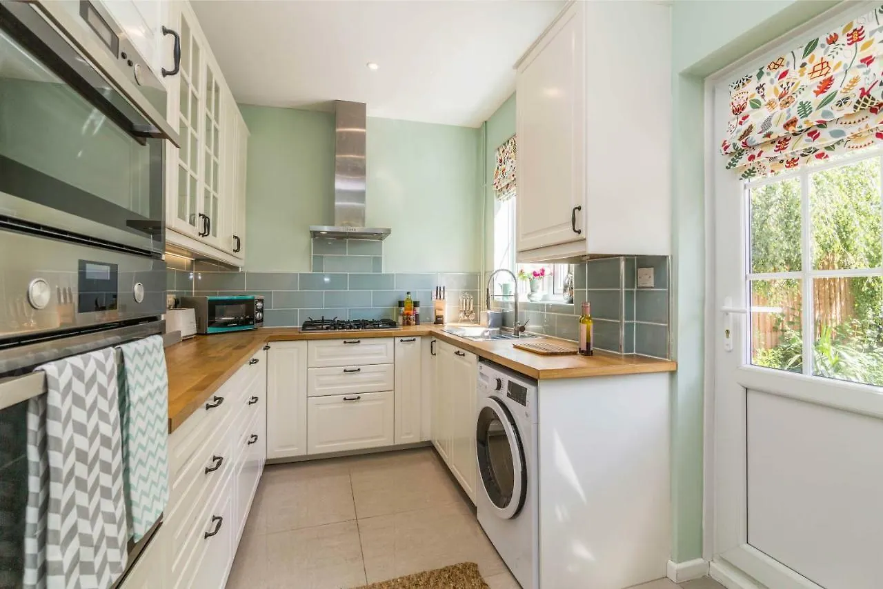 De Luxe Short Stays-Mapperley House Nottingham Apartment