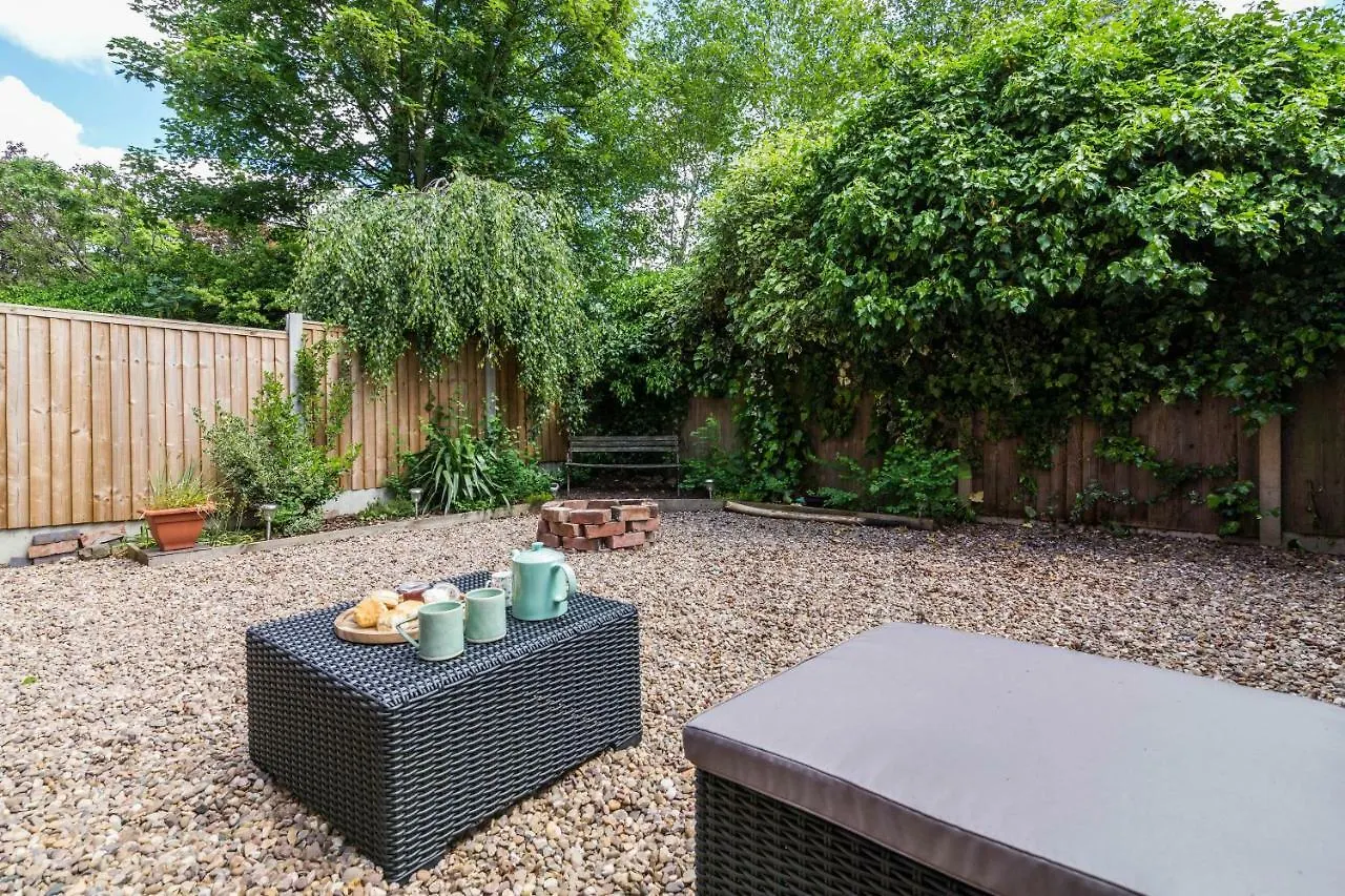 De Luxe Short Stays-Mapperley House Nottingham United Kingdom