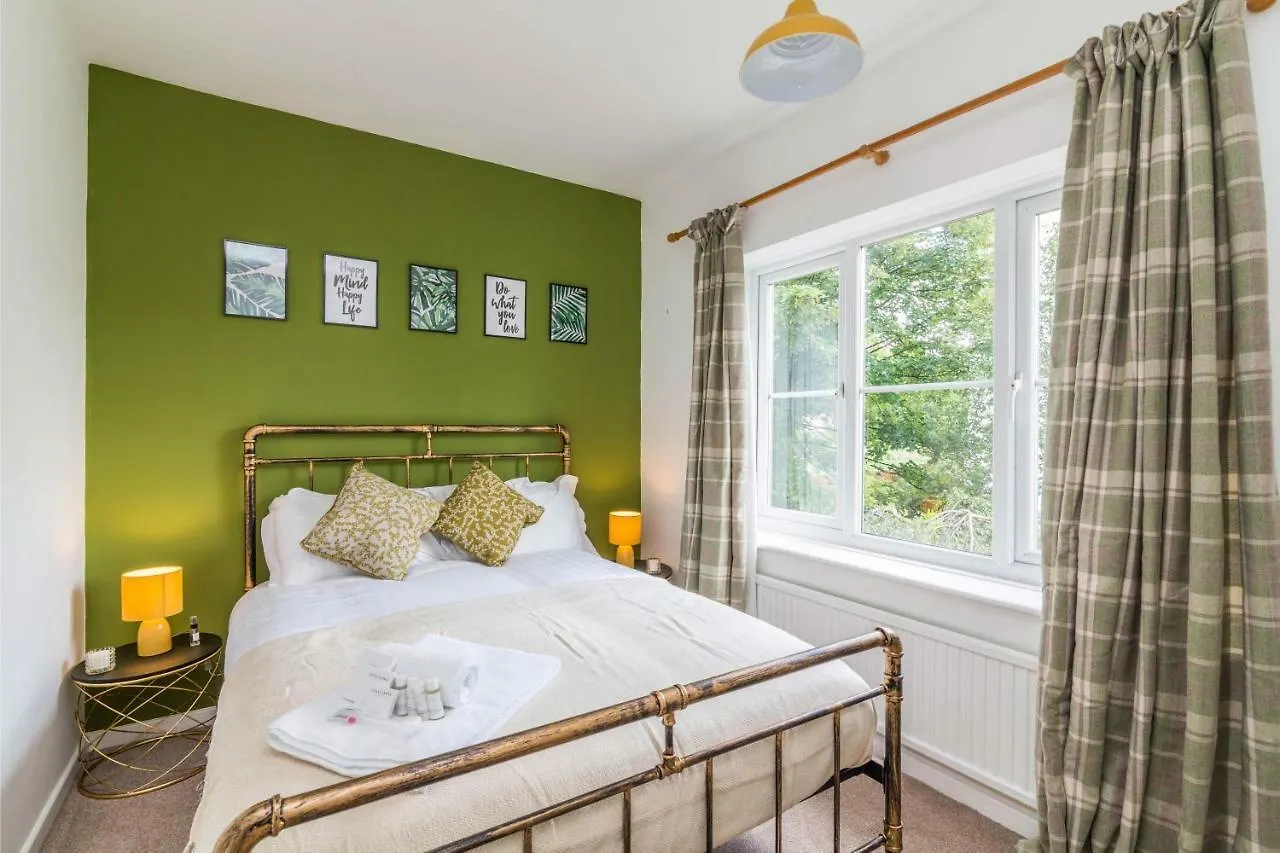 De Luxe Short Stays-Mapperley House Nottingham Apartment