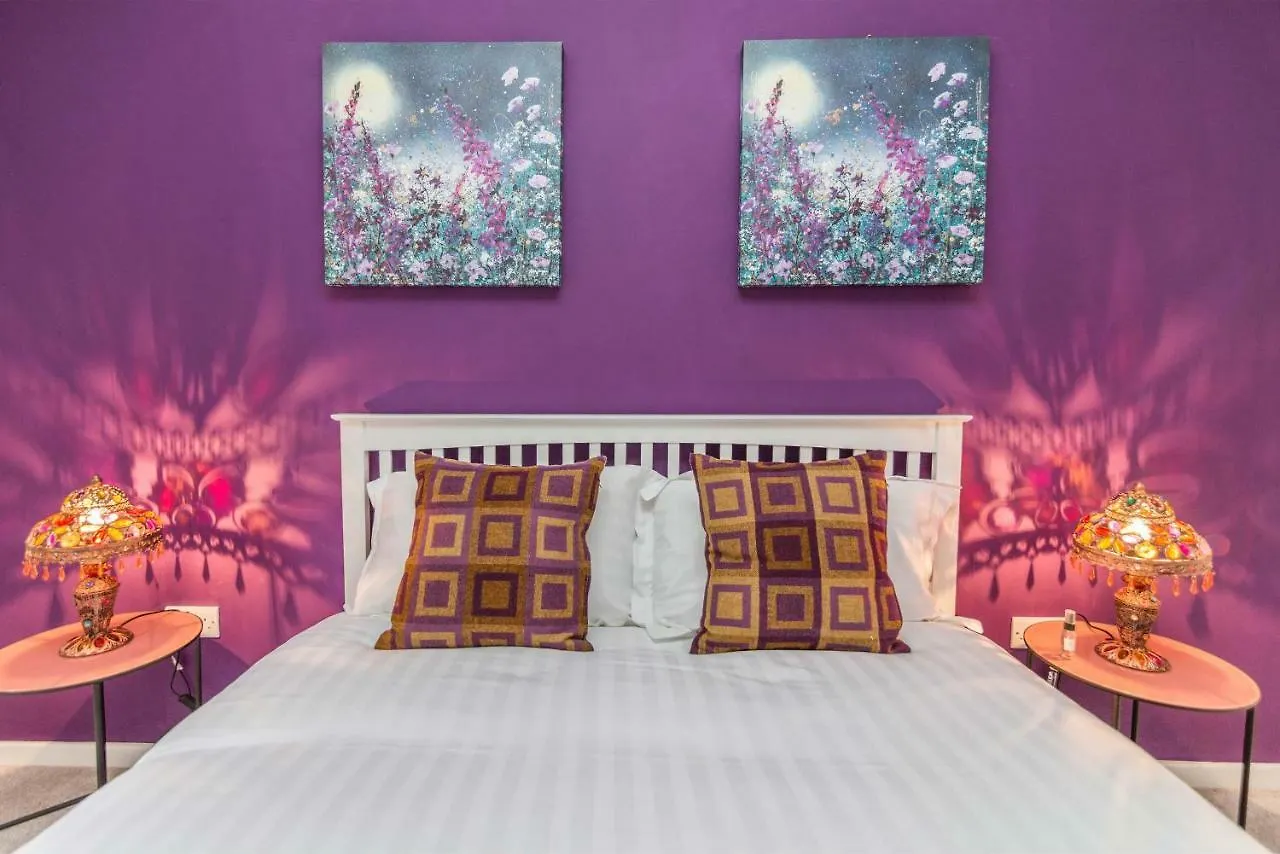 Apartment De Luxe Short Stays-Mapperley House Nottingham